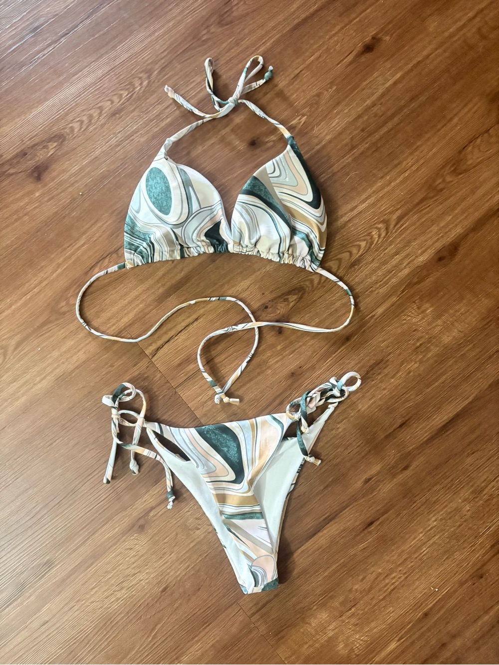 Swirl Print Tie-Side Triangle Bikini in Green and Cream